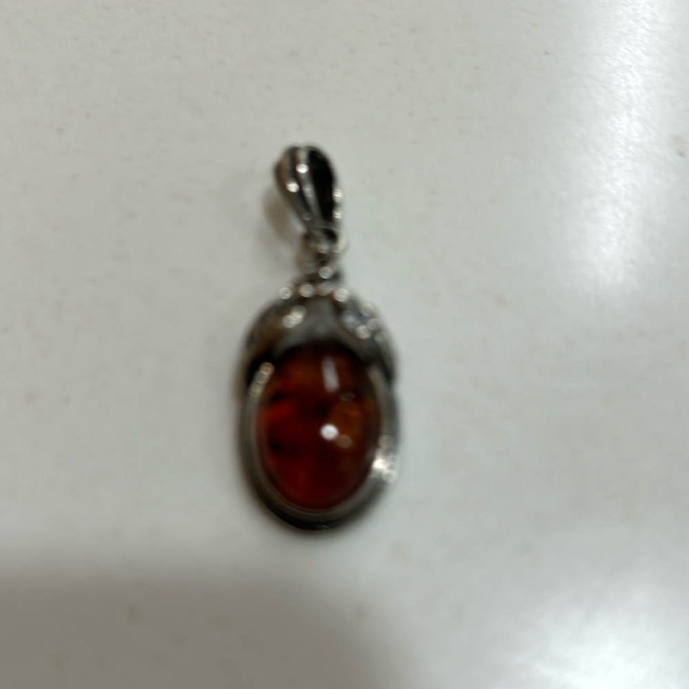 Vintage amber pendent with sterling silver - Picture 1 of 4